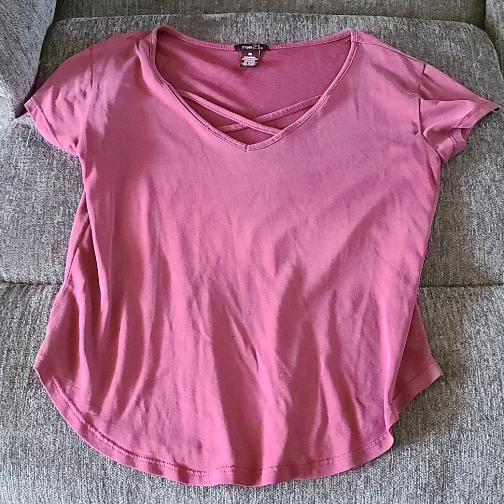 Burgundy Rue 21 T-Shirt